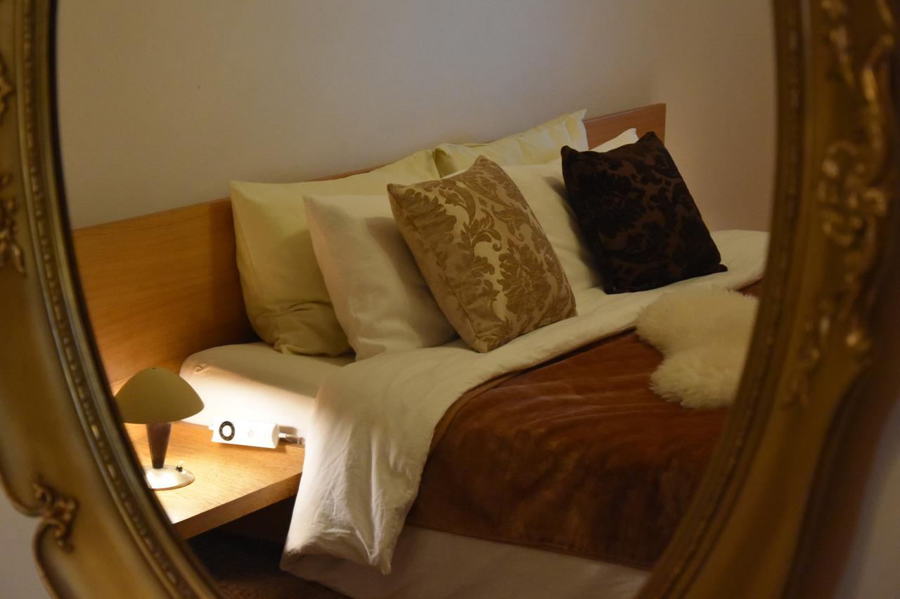 Victoria Design Stays - Apartment Rehorova Πράγα Εξωτερικό φωτογραφία