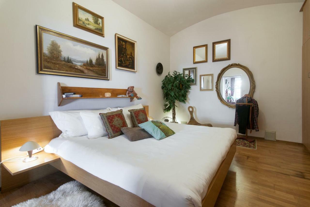 Victoria Design Stays - Apartment Rehorova Πράγα Εξωτερικό φωτογραφία