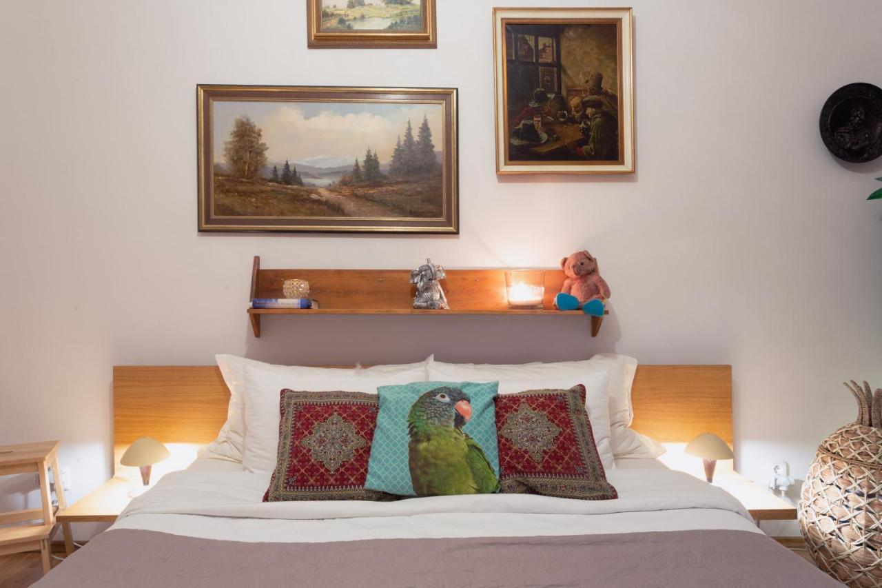 Victoria Design Stays - Apartment Rehorova Πράγα Εξωτερικό φωτογραφία